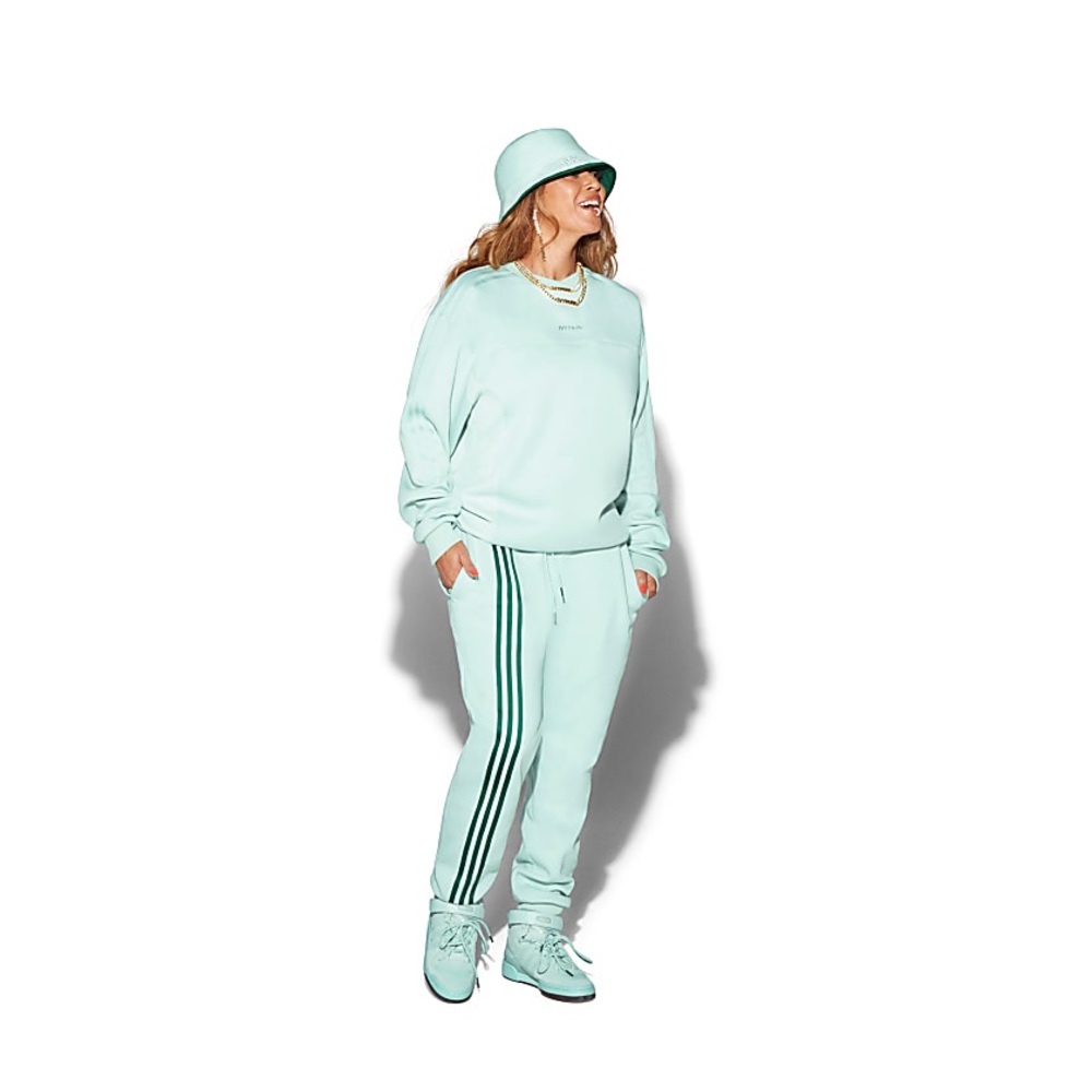 Ivy Park x adidas Crewneck & Joggers in Green XS